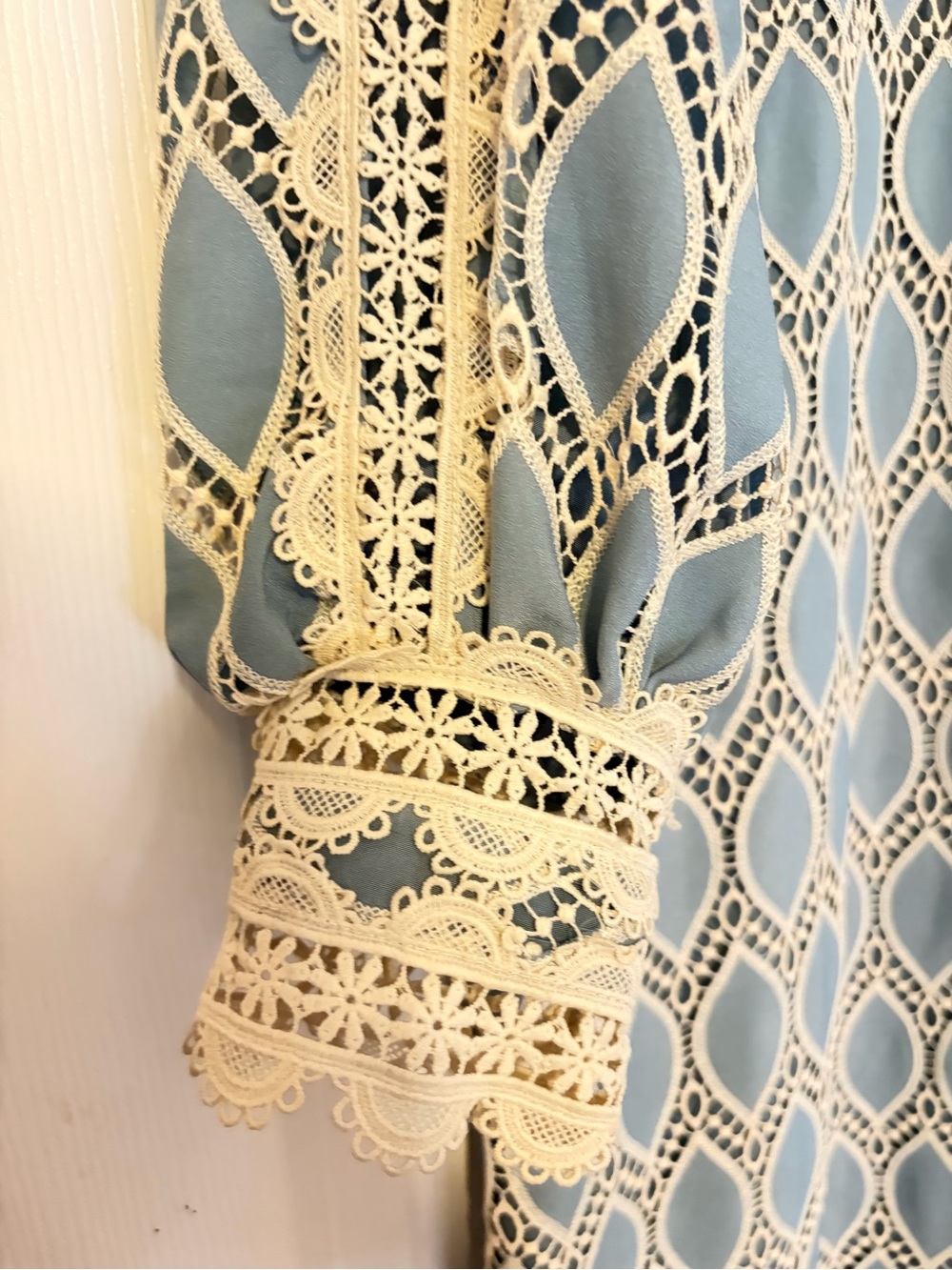 Vintage Sophi Marand women’s Crochet Lace Dress + A LITTLE GIFT 🎁 - Picture 6 of 12